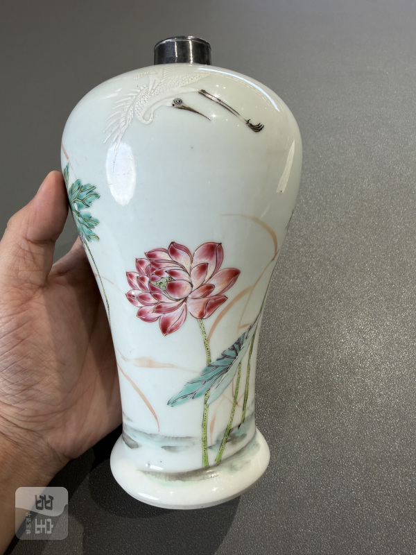 清雍正 粉彩一路连科图梅瓶 - 图5